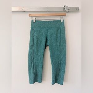Rabbit Teal Cropped Leggings